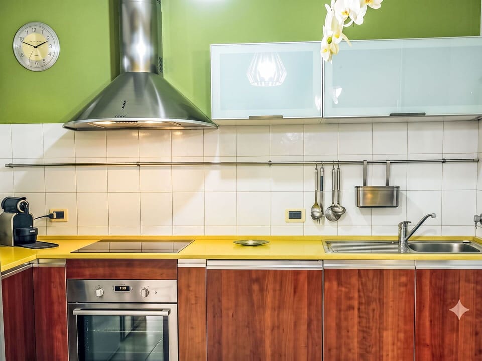 Kitchen, Kitchen Appliance, Countertop, Cabinetry, Major Appliance, Flooring, Interior Design, Wood, Kitchen Sink, Furniture