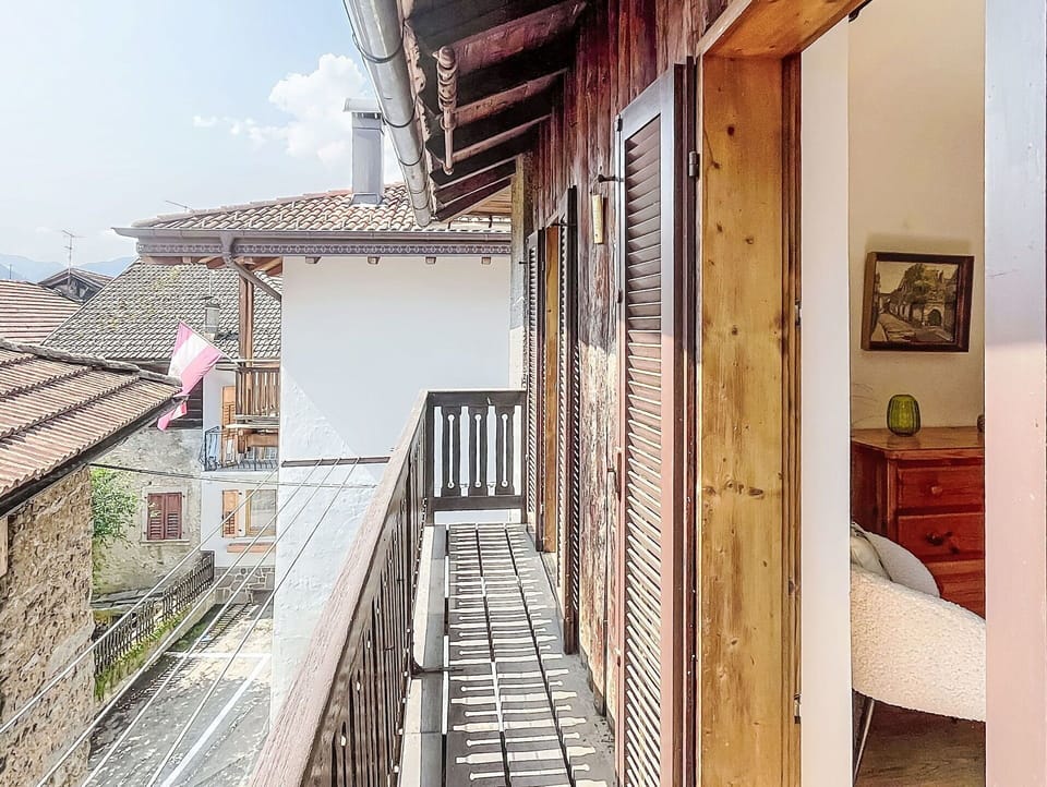 Wall, Window, Wood, Architecture, Door, Home, House, Residential Area, Balcony, Composite Material