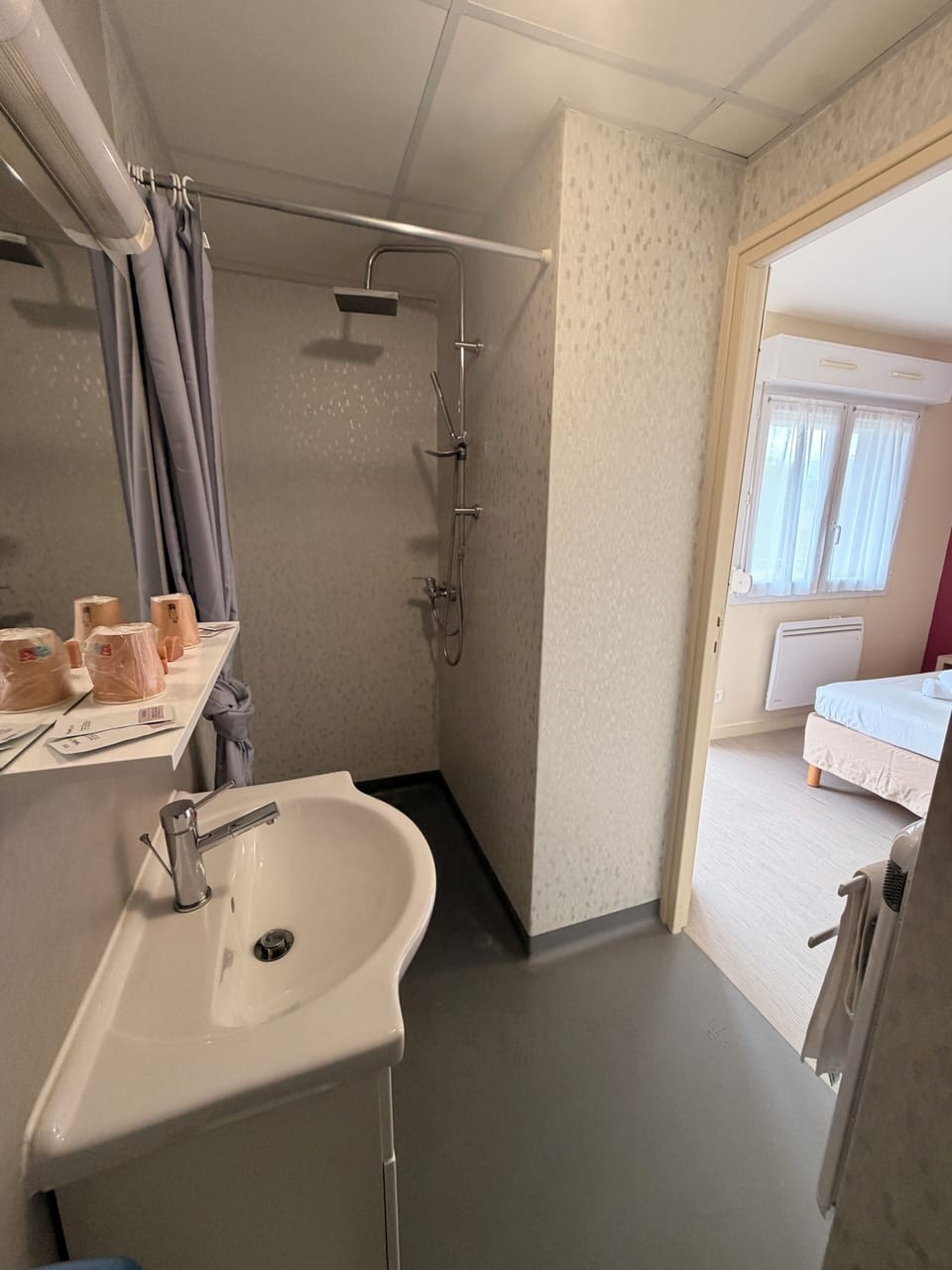 Double or Twin Room, Mountain View | Bathroom