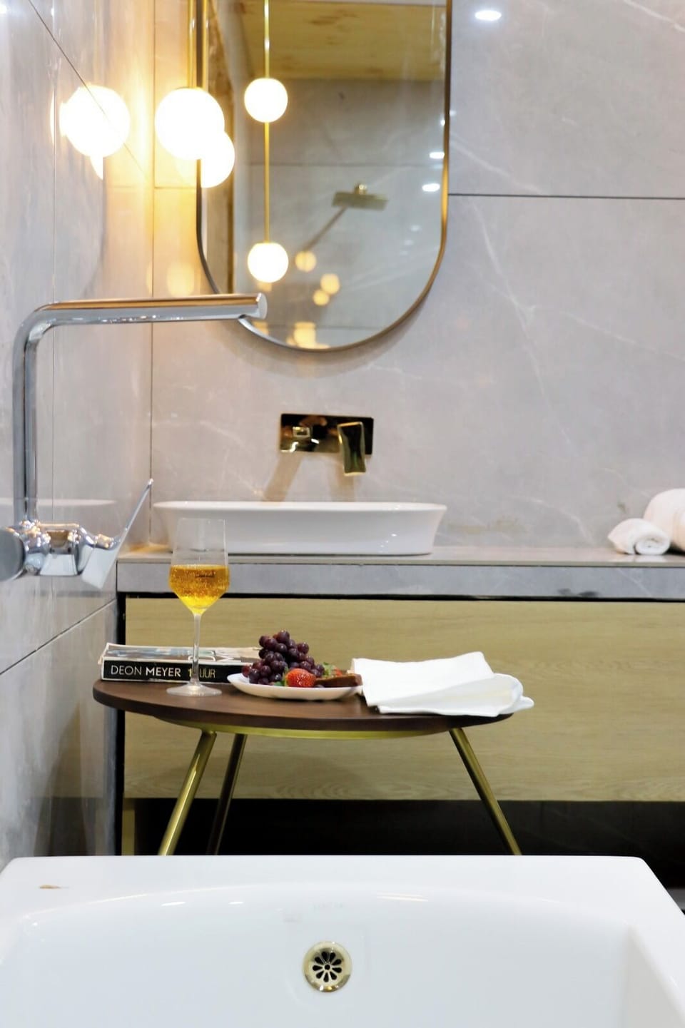 Double or Twin Room, Mountain View | Bathroom | Free toiletries, hair dryer, towels, soap