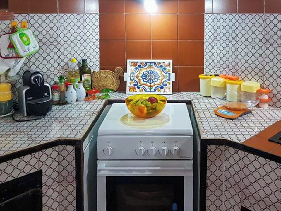 Condo, 3 Bedrooms, Garden View | Private kitchen