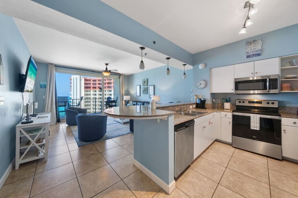 Fully Stocked Kitchen with Drip Coffee Maker, Keurig, Breakfast Bar Seating and Stainless Steel Appliances