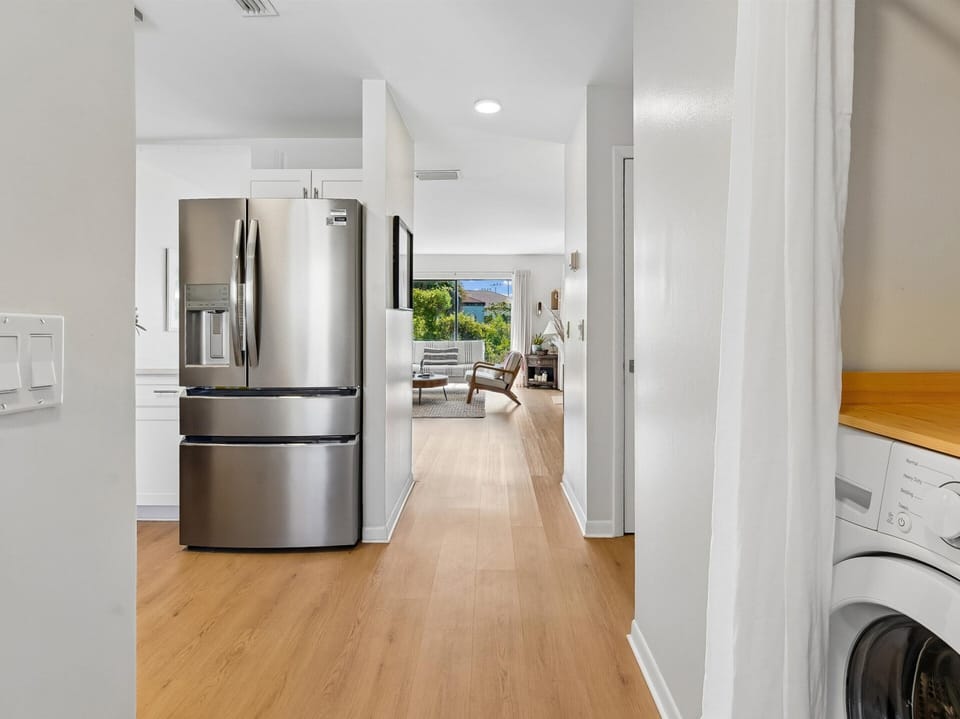 Condo (2 Bedrooms) | Property amenity