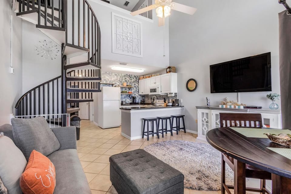 Condo, Multiple Beds (Grand Caribbean 423) | Living area
