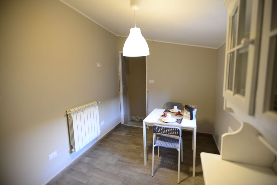 Apartment, 1 Bedroom | Bathroom | Shower, free toiletries, hair dryer, bidet