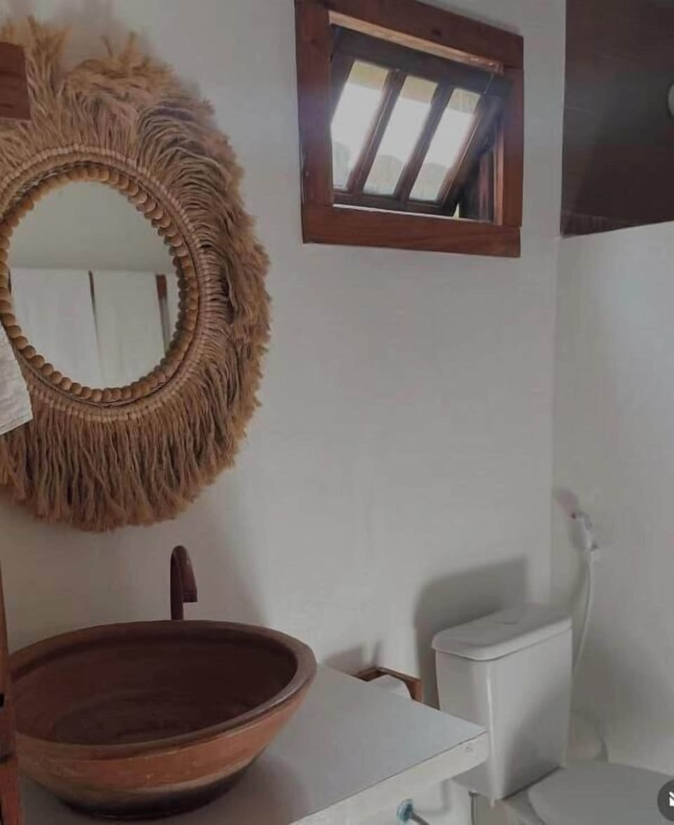 Shower, free toiletries, hair dryer (on request), towels