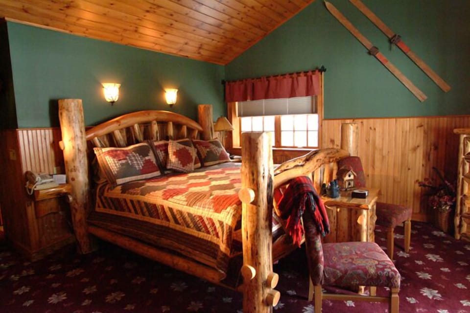 Egyptian cotton sheets, premium bedding, pillowtop beds