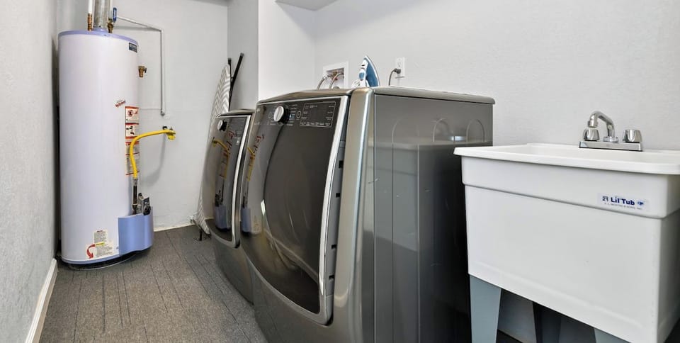 Clean, calm, and ready to tackle the day: this laundry space makes chores feel refreshingly effortless.