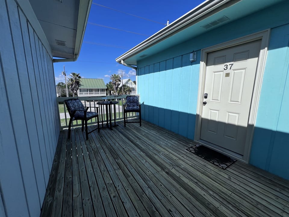 Private Patio/Deck