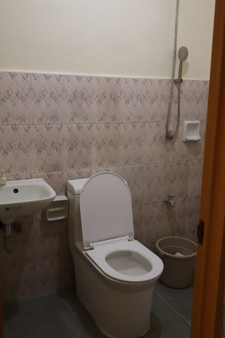 Economy Villa | Bathroom
