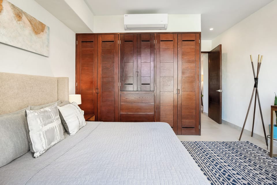 Comfort Condo, Balcony, Garden View | In-room safe, WiFi (free)
