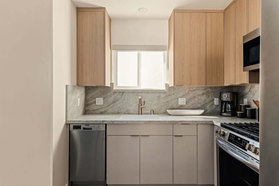 Fully stocked kitchen.