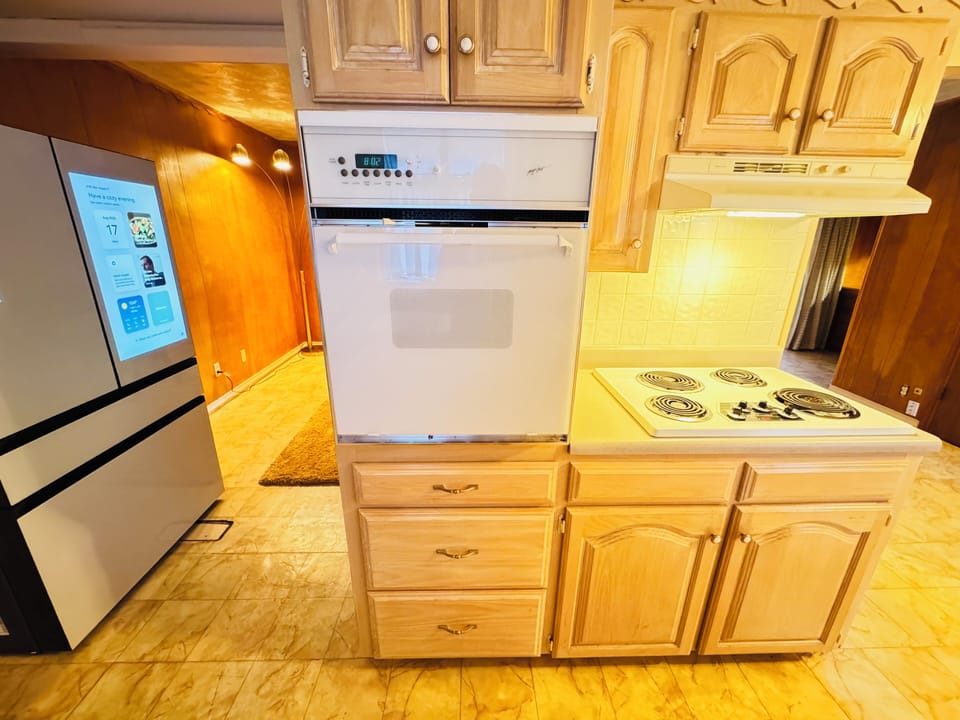 Stove top and oven