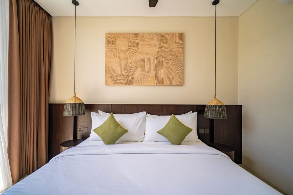 Deluxe Villa, 2 Bedrooms, Patio, Pool View | Egyptian cotton sheets, premium bedding, in-room safe, WiFi (free)