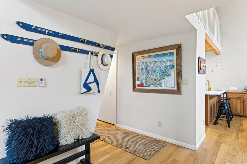 Entry hall with ski-inspired decor