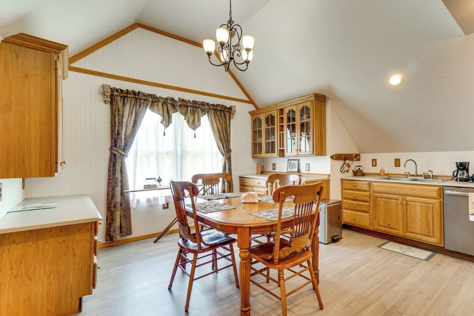 Upstairs Kitchen | 2nd Floor