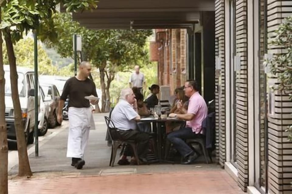 Macleay Street