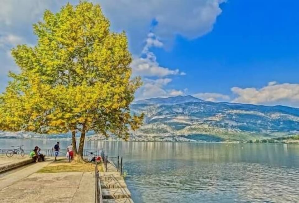 Scenic views by the lake Pamvotis