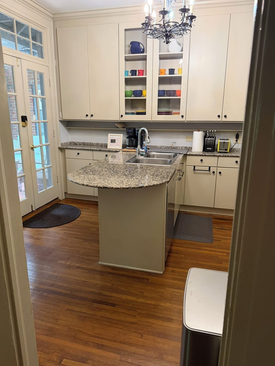 Enjoy the convenience of a fully stocked kitchen.