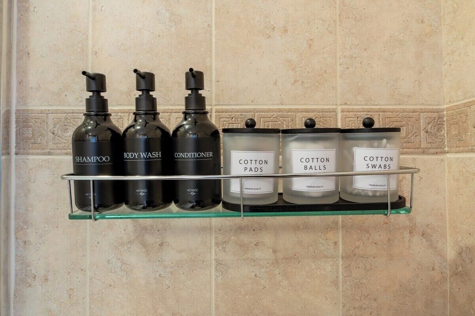 Bathroom amenities