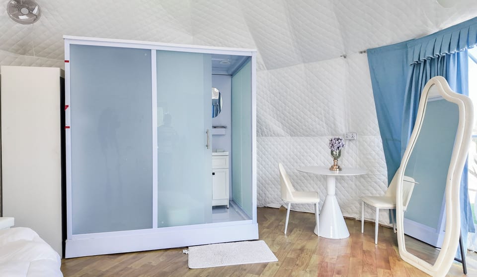 Classic Tent, 1 King Bed, Pool View | Desk, laptop workspace, WiFi (free)