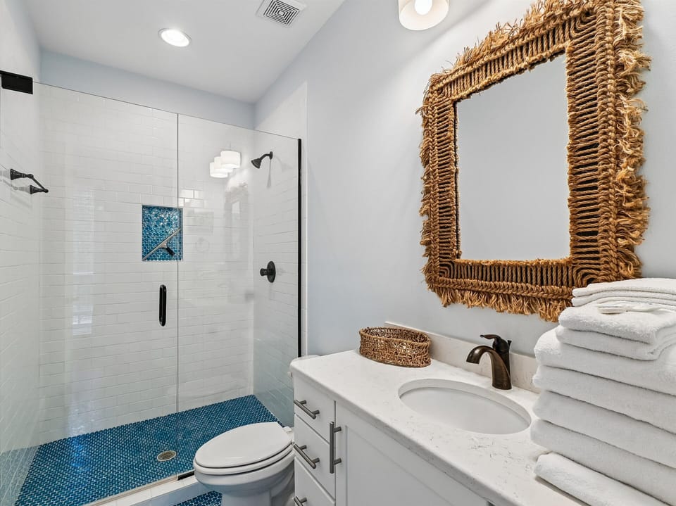 Full Bathroom - Walk-in Shower - Second Floor
