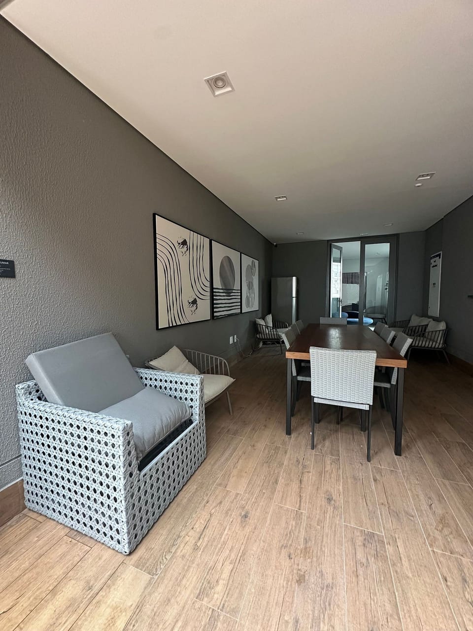 Basic Apartment | Interior