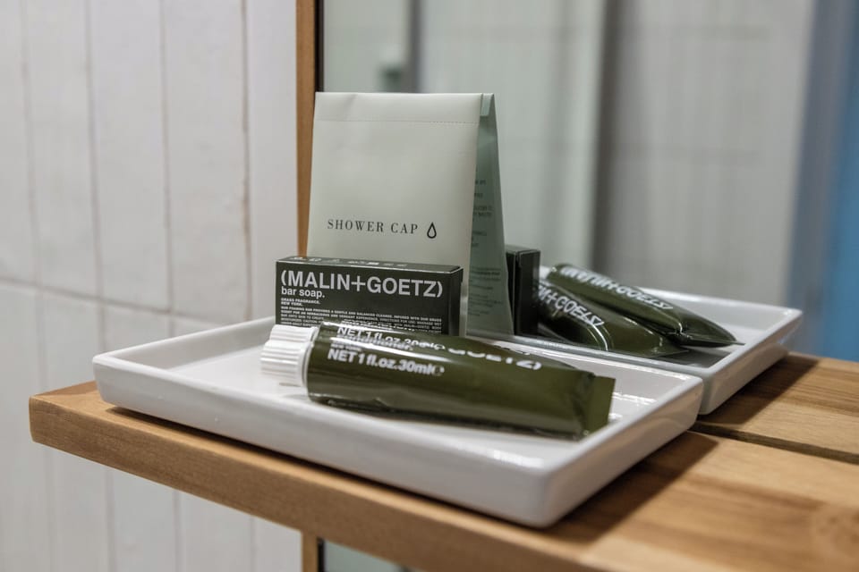 Bathroom amenities