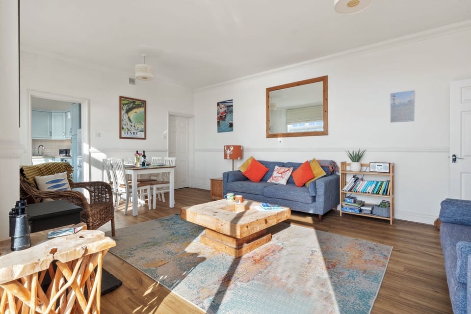 Direct Beach Access, Sea Views