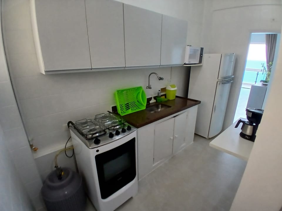 Deluxe Apartment, Balcony, Beach View | Private kitchen