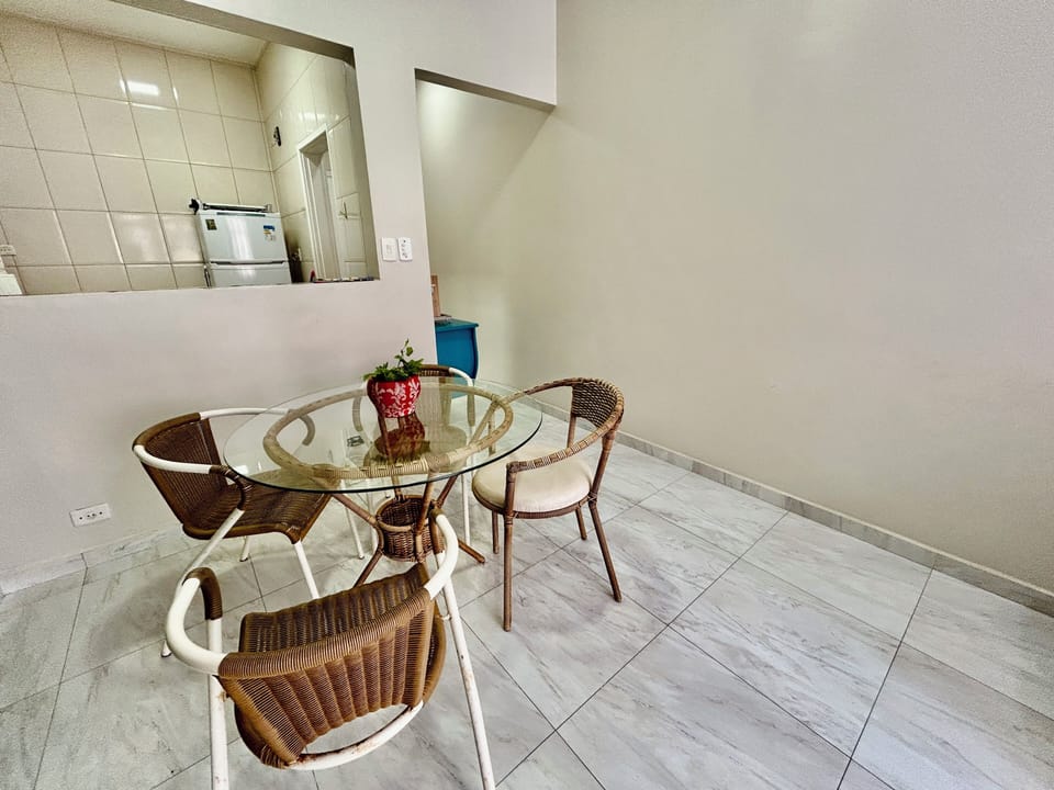 Deluxe Apartment, Balcony, City View | Dining