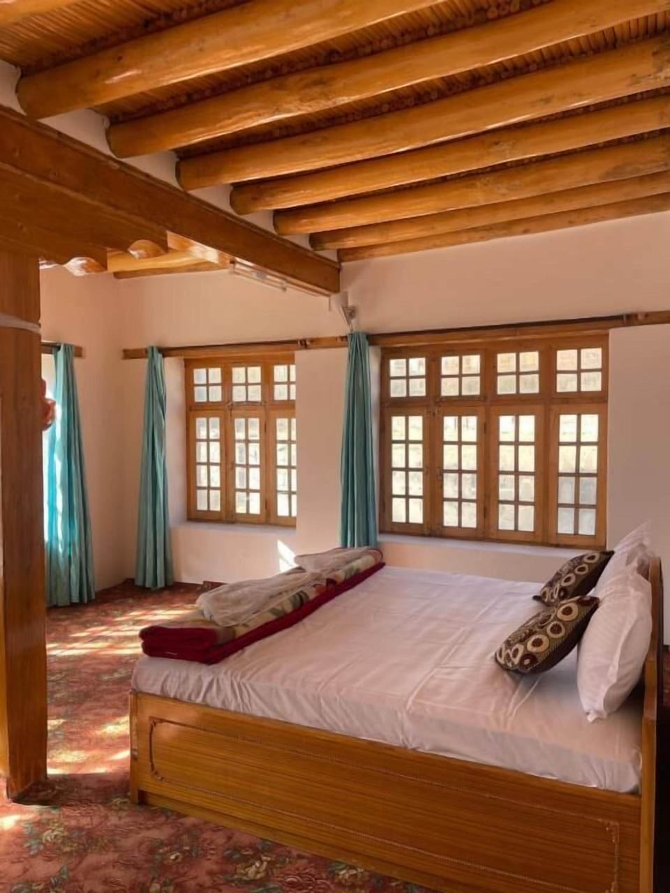 Deluxe Double Room, Garden View | WiFi (free)