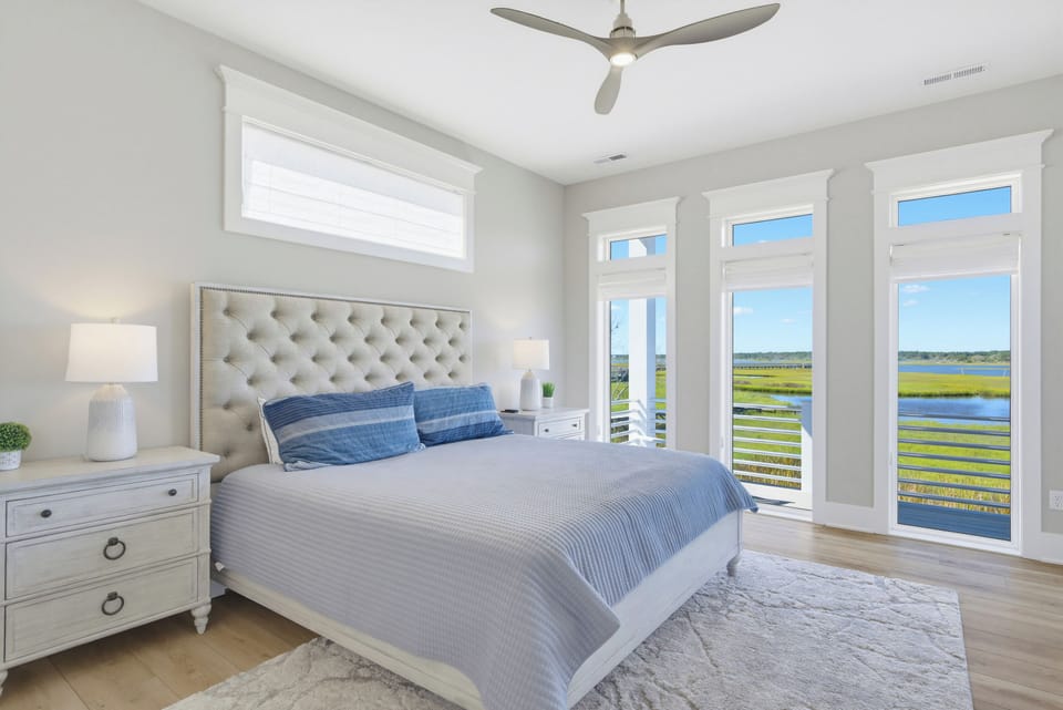 Tufted Marsh View Suite
