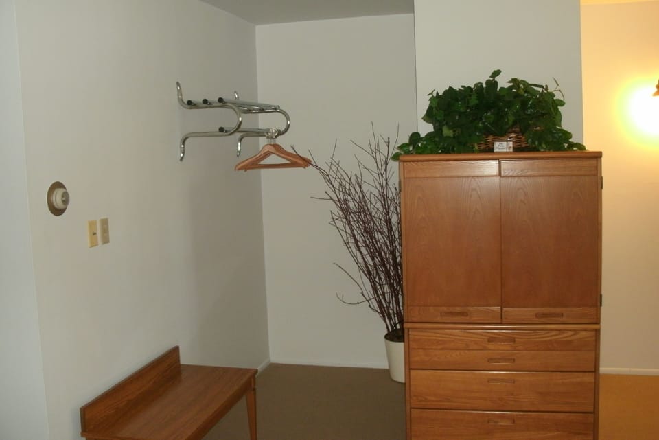 Family Suite, 2 Bedrooms | Individually decorated, individually furnished, desk, laptop workspace