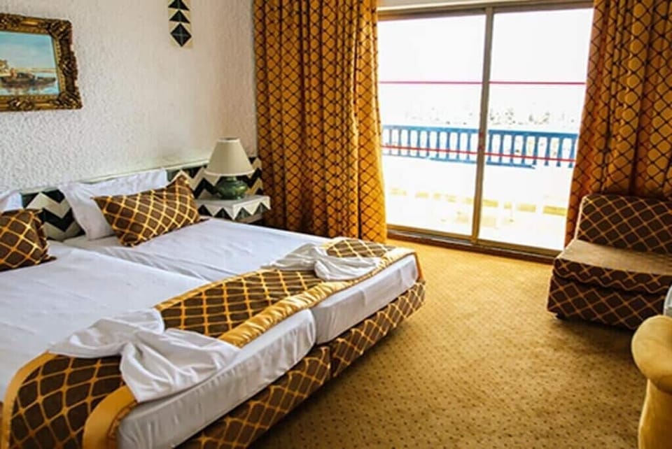 Basic Room, Balcony | WiFi (free)