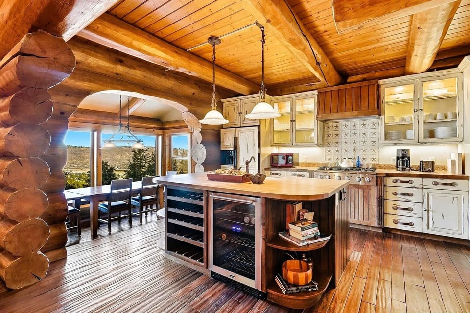 Kitchen area with Dining area