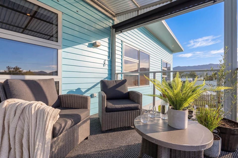 Comfortable Outdoor Furniture