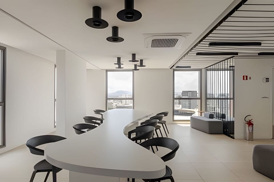 Basic Apartment | Dining