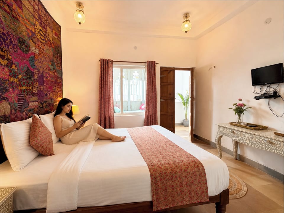 Deluxe Double Room, Pool View | WiFi (free)
