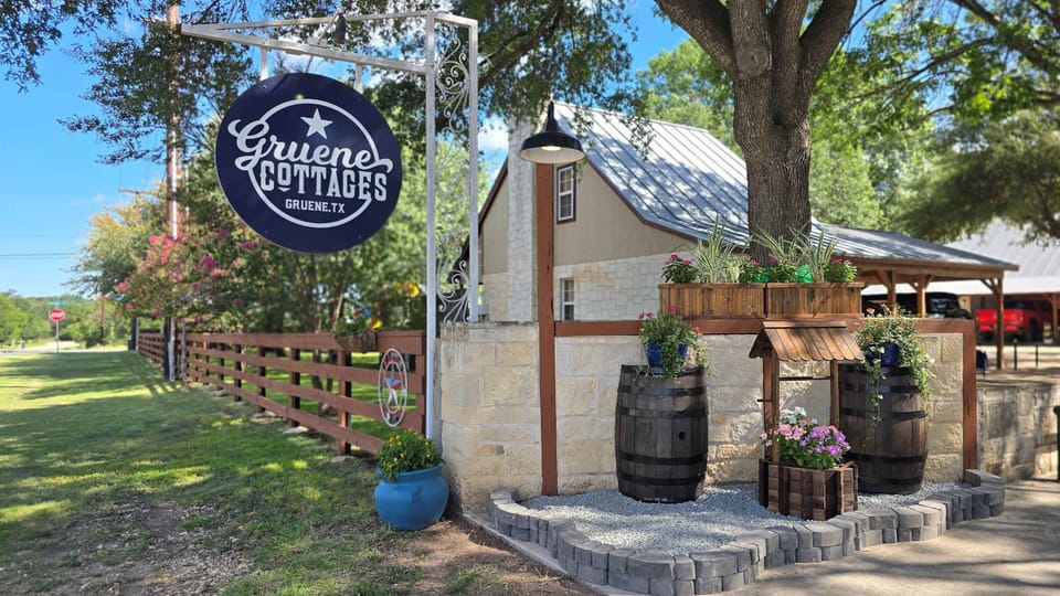 Take a walk around this enchanting property & enjoy the scenery​