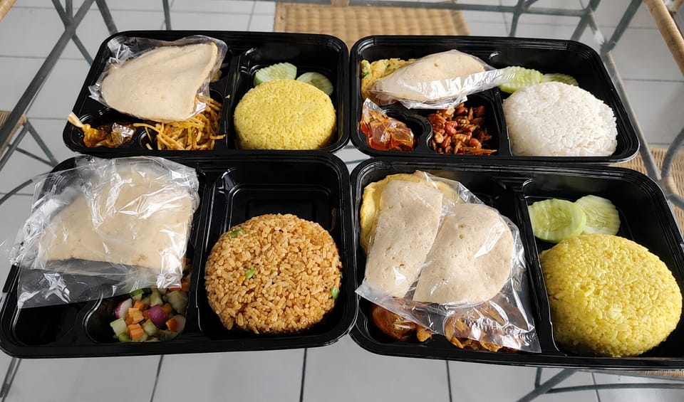 Daily cooked-to-order breakfast for a fee