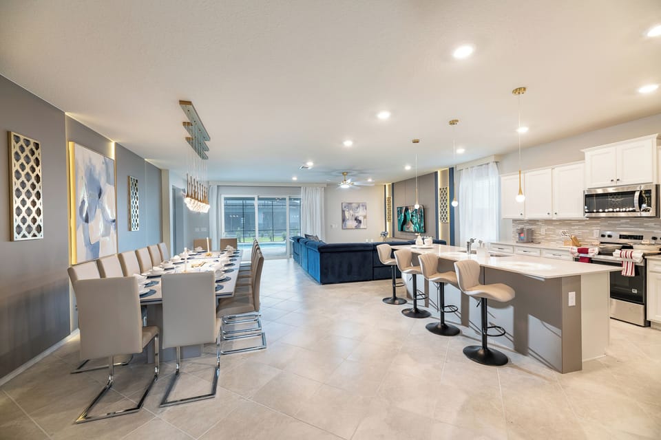 Open Space Dining, Kitchen and Lounge