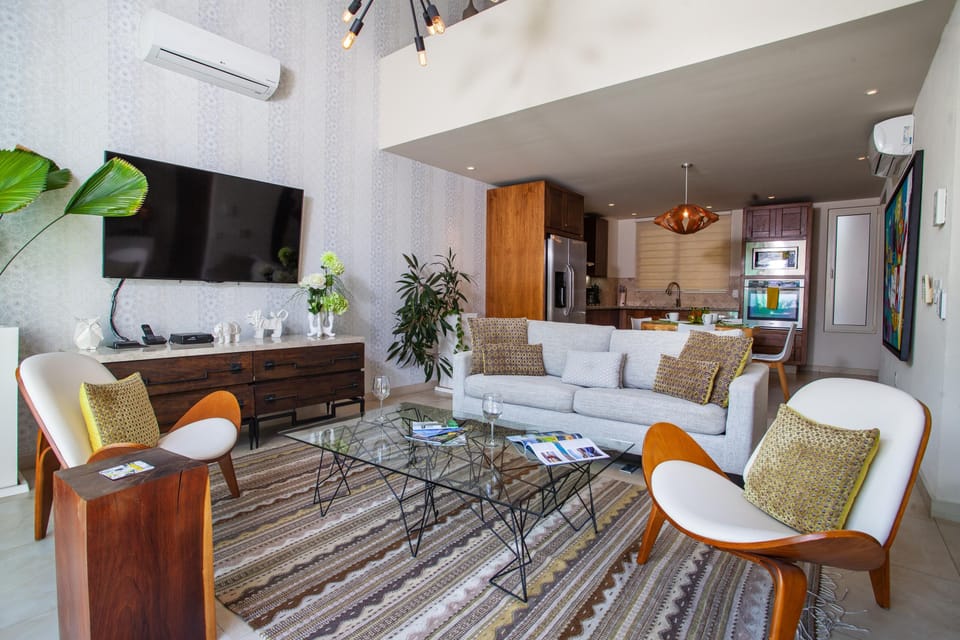 Condo - Image 4