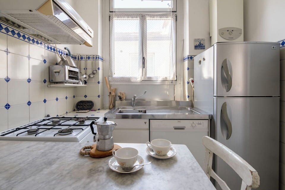 Autumn, Kitchen, Spring, Summer