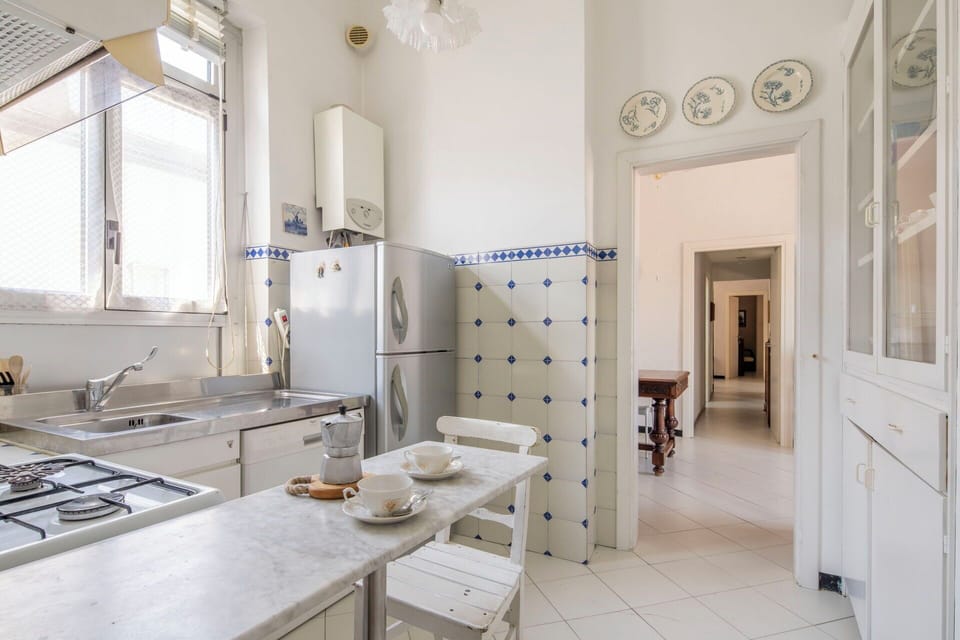 Autumn, Kitchen, Spring, Summer