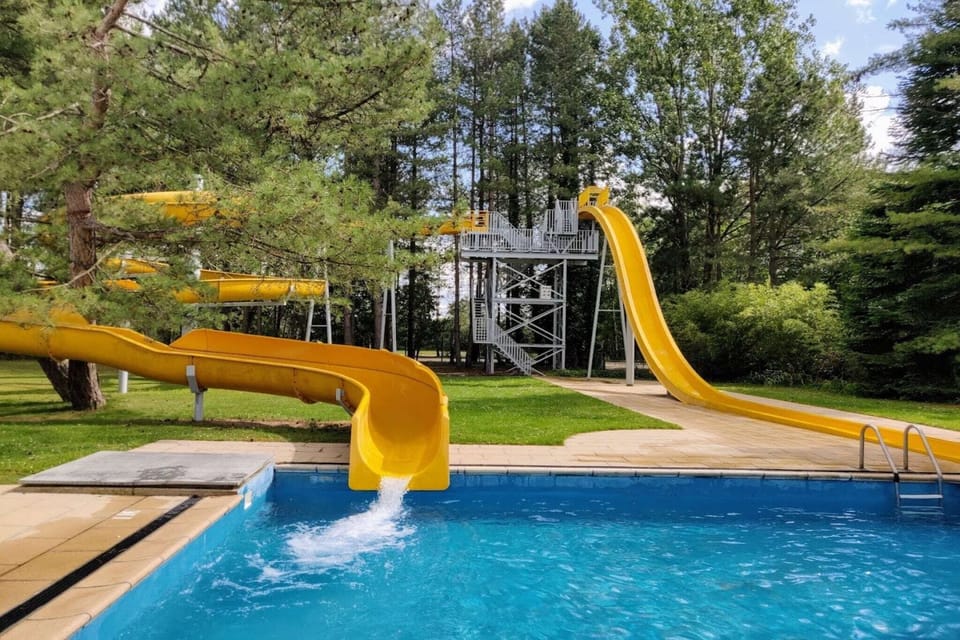 Holiday Home Swimming Pool