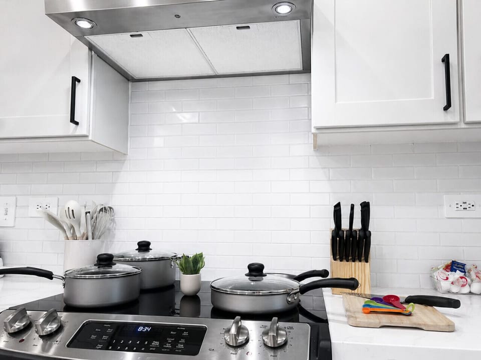 Apartment | Private kitchen | Coffee/tea maker, electric kettle