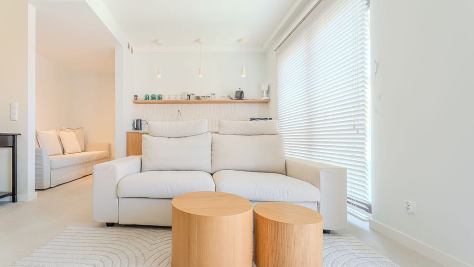 Apartment (11) | Living area | 30-inch flat-screen TV with digital channels