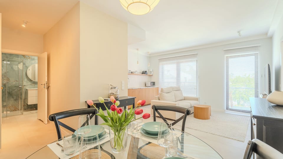 Apartment (11) | Living area | 30-inch flat-screen TV with digital channels