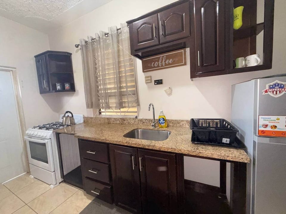 House | 1 bedroom